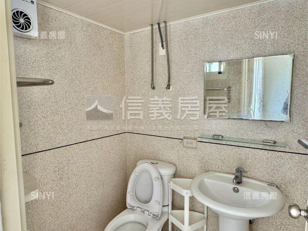 專任亞洲大學旁收租聖品房屋室內格局與周邊環境