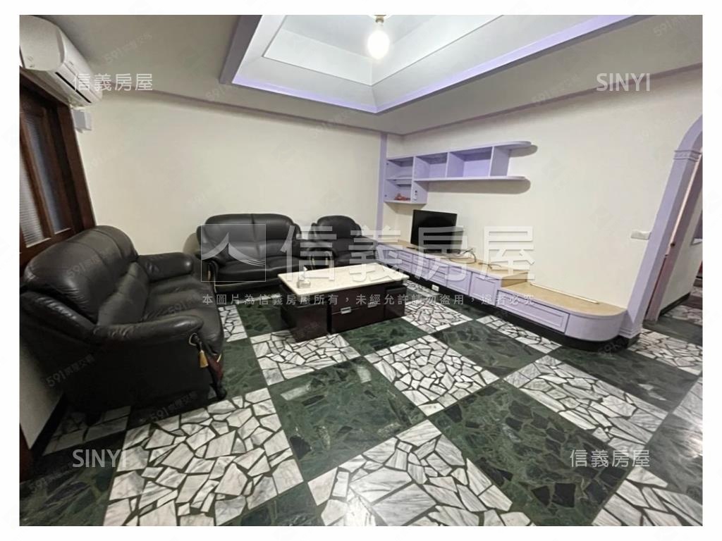 稀有雙捷運頂樓大空間房屋室內格局與周邊環境