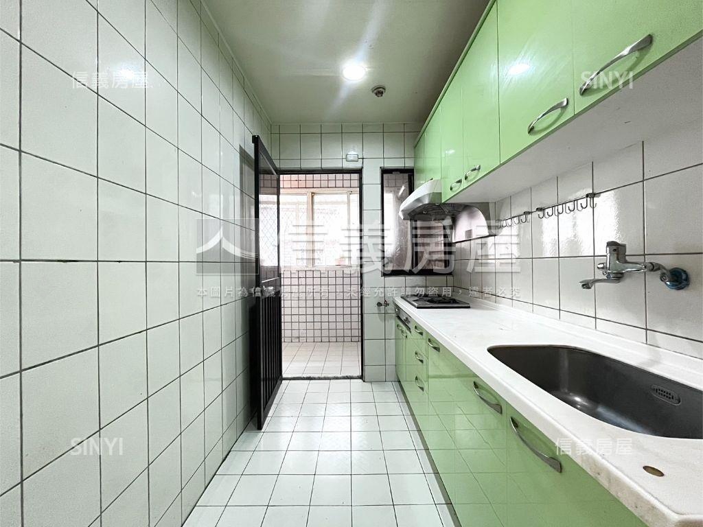 富貴佳瑪採光三房好屋房屋室內格局與周邊環境