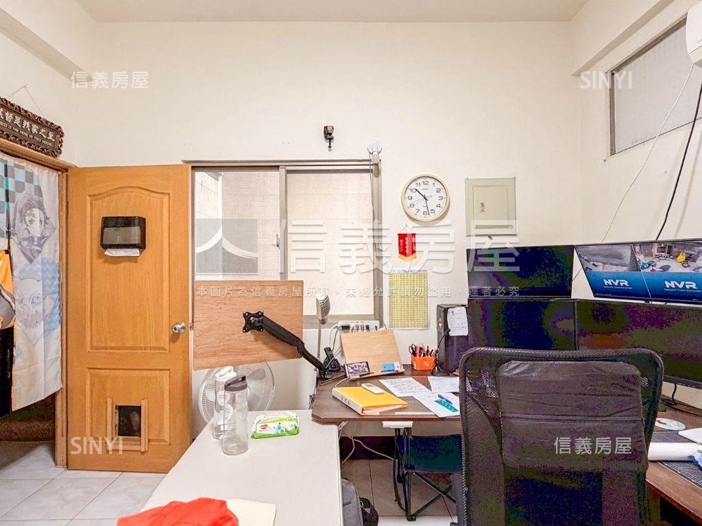 黃線Ｙ０１旁大地坪面寬透房屋室內格局與周邊環境