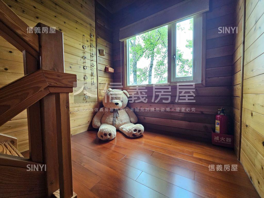 宜蘭｜古堡木屋歐式雙別墅房屋室內格局與周邊環境