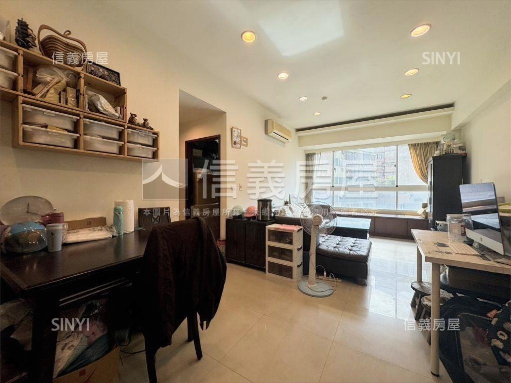 捷運尊邸三房車位房屋室內格局與周邊環境