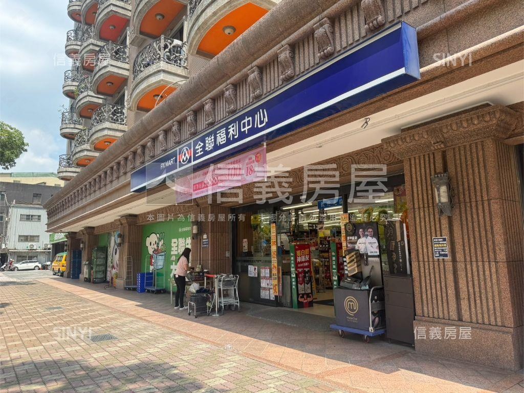 下樓捷運三房車位房屋室內格局與周邊環境