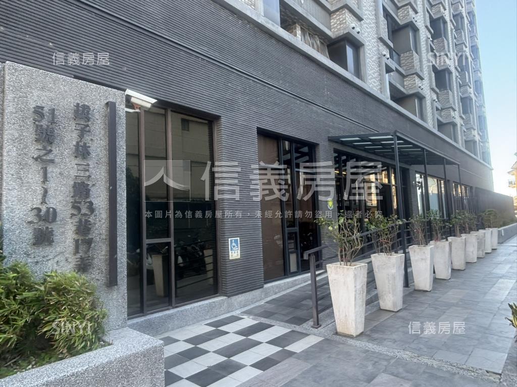 喬崴ＭＯＭＡ套房房屋室內格局與周邊環境