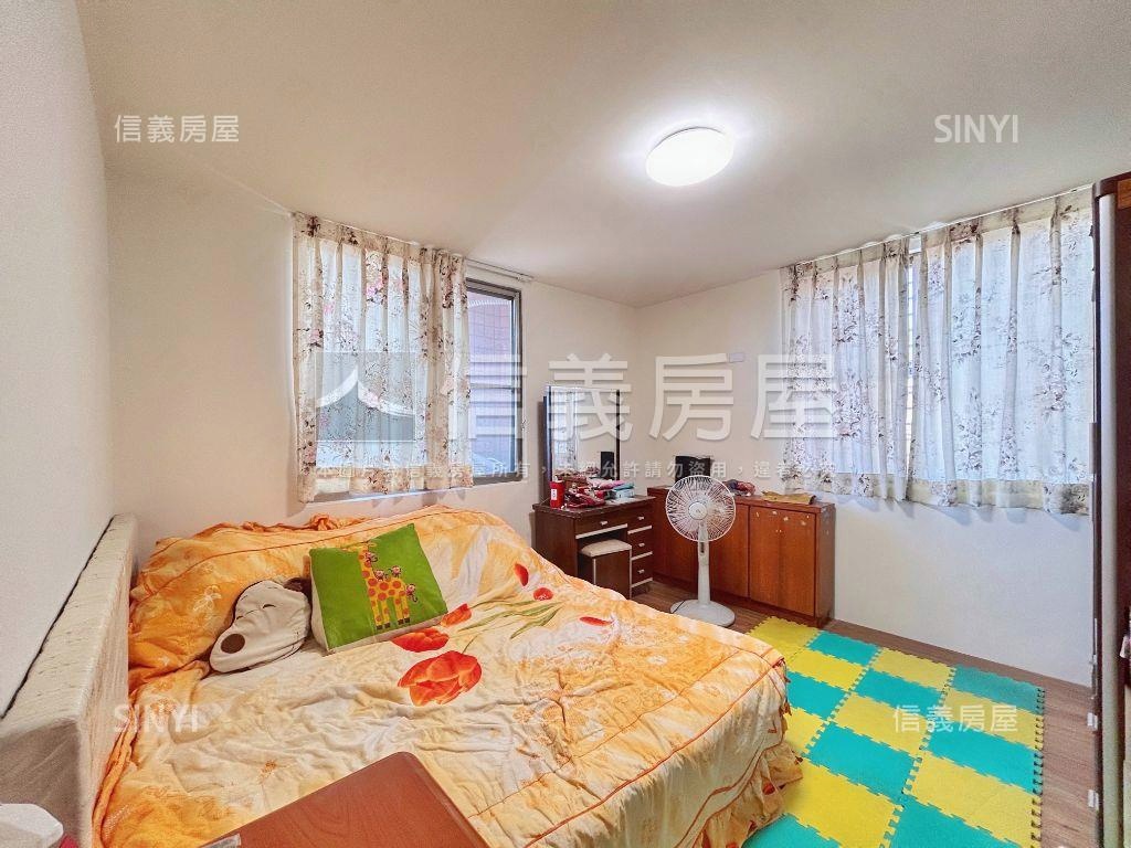 台北樂高大空間帶車位房屋室內格局與周邊環境