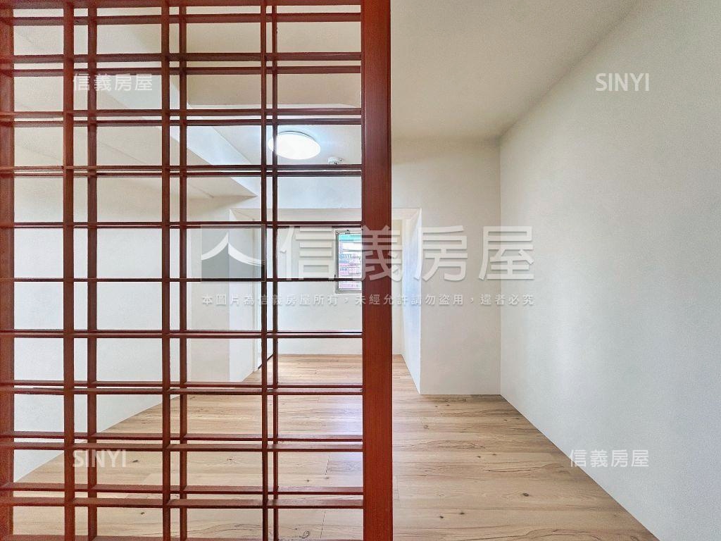 台北樂高大空間帶車位房屋室內格局與周邊環境