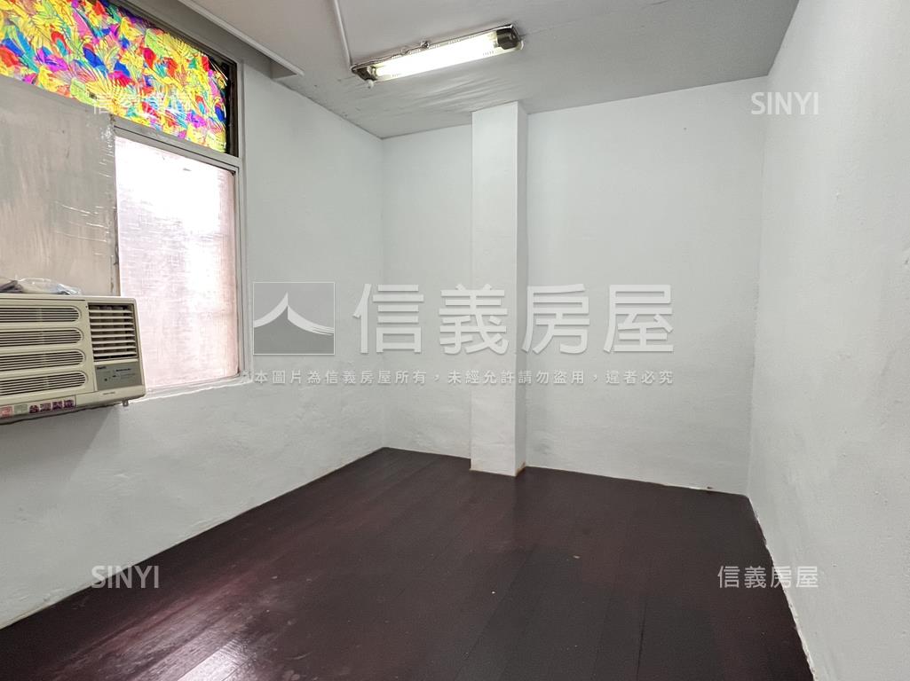 低總成家２樓公寓房屋室內格局與周邊環境