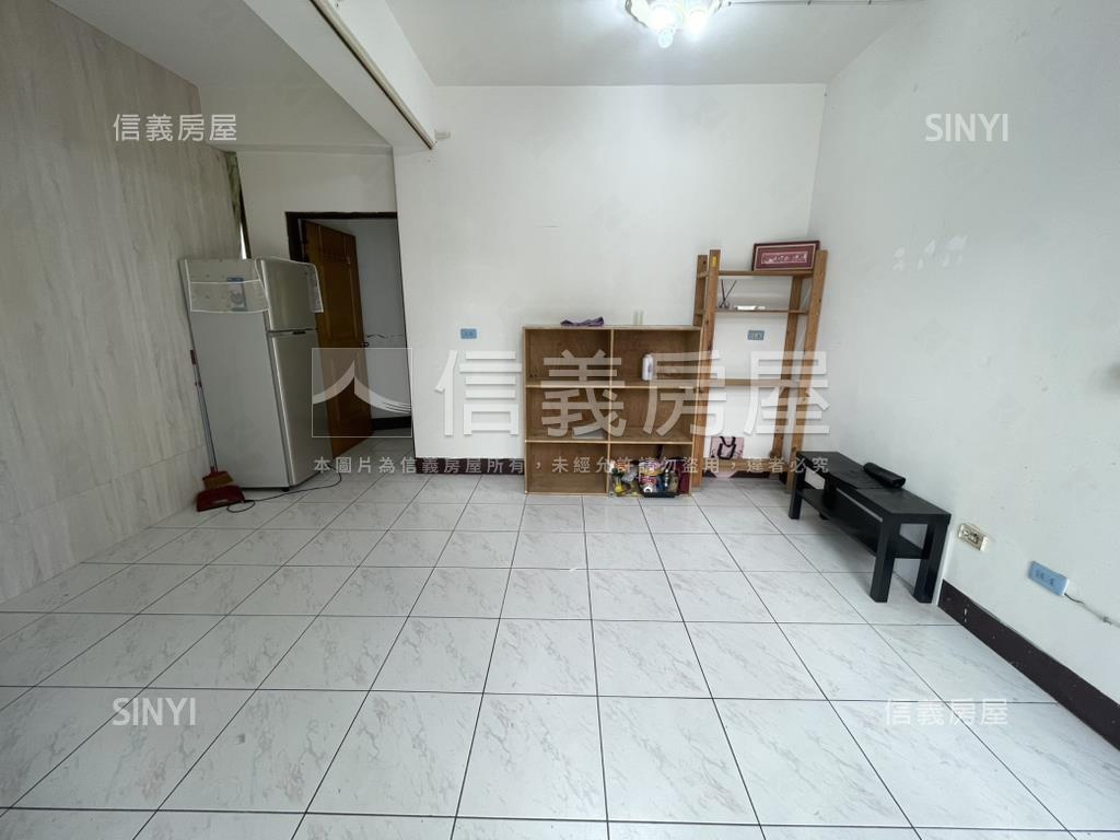 前後陽台／一層一戶／美寓房屋室內格局與周邊環境