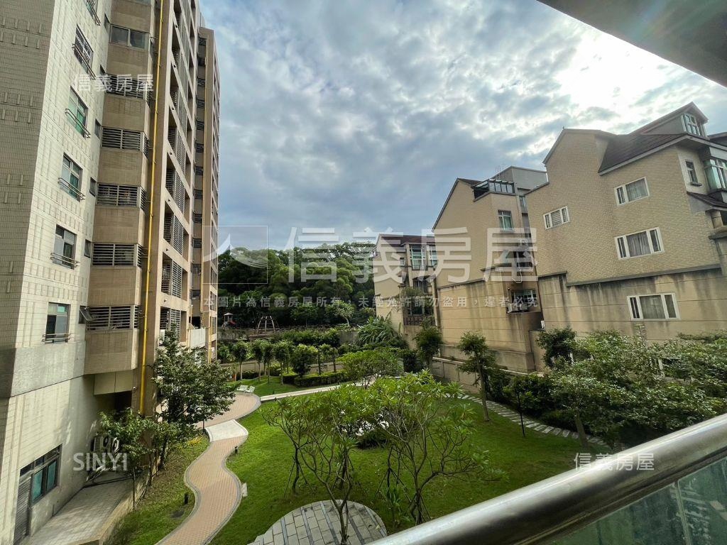 近康橋國際學校電梯大四房房屋室內格局與周邊環境