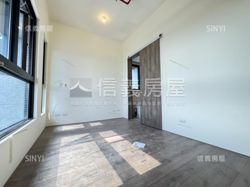 最大直山河景盡收眼底房屋室內格局與周邊環境