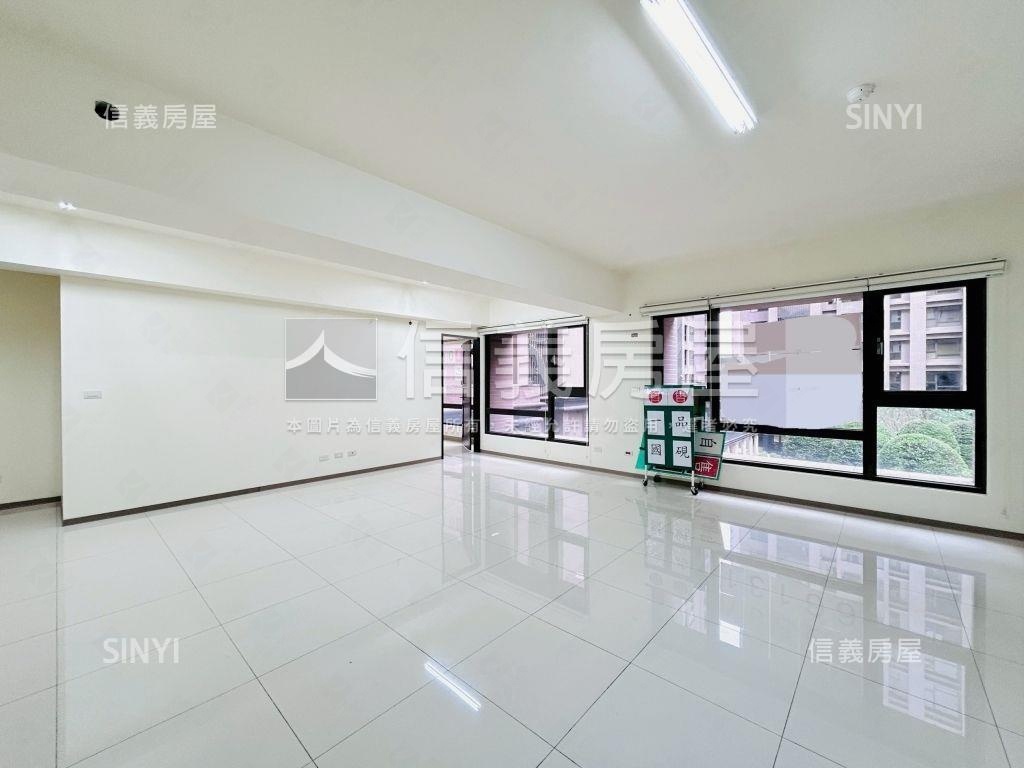 一品國硯大露臺三房雙車位房屋室內格局與周邊環境