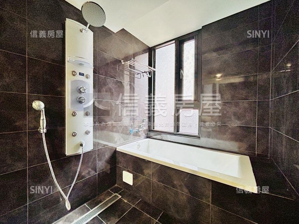 一品國硯大露臺三房雙車位房屋室內格局與周邊環境