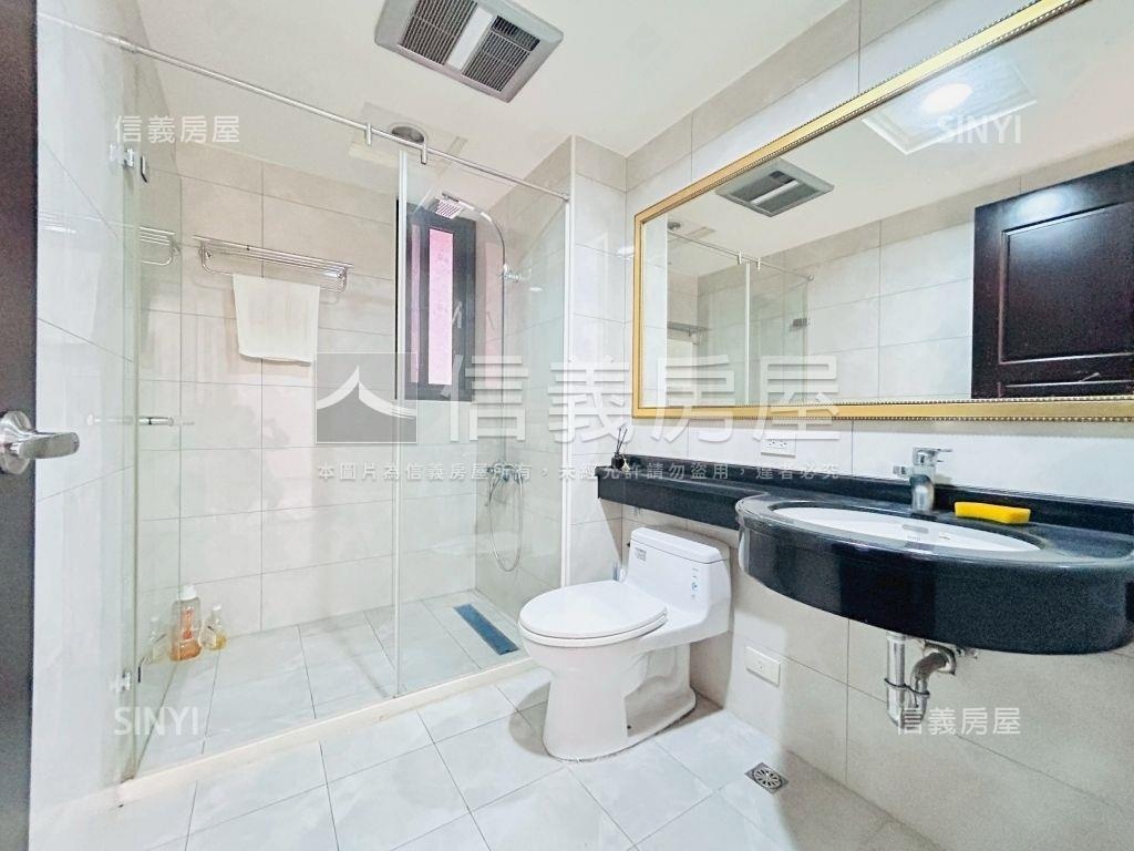 一品國硯大露臺三房雙車位房屋室內格局與周邊環境