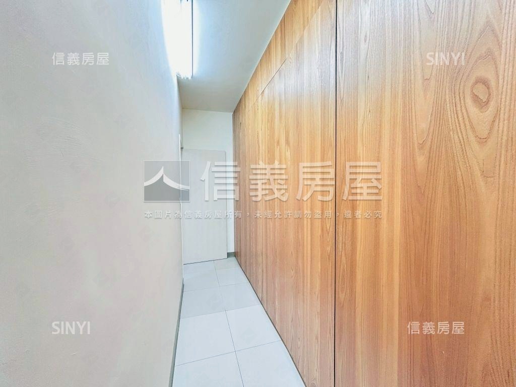 一品國硯大露臺三房雙車位房屋室內格局與周邊環境