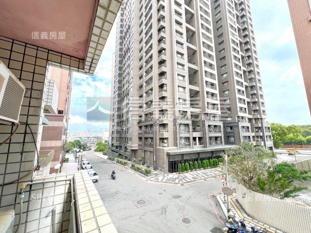 店長推薦中科２房２衛車位房屋室內格局與周邊環境