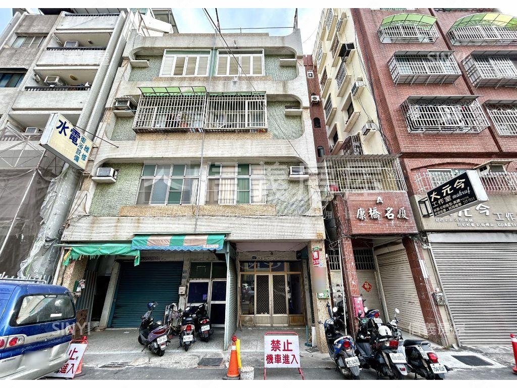 近美麗島一樓店面房屋室內格局與周邊環境