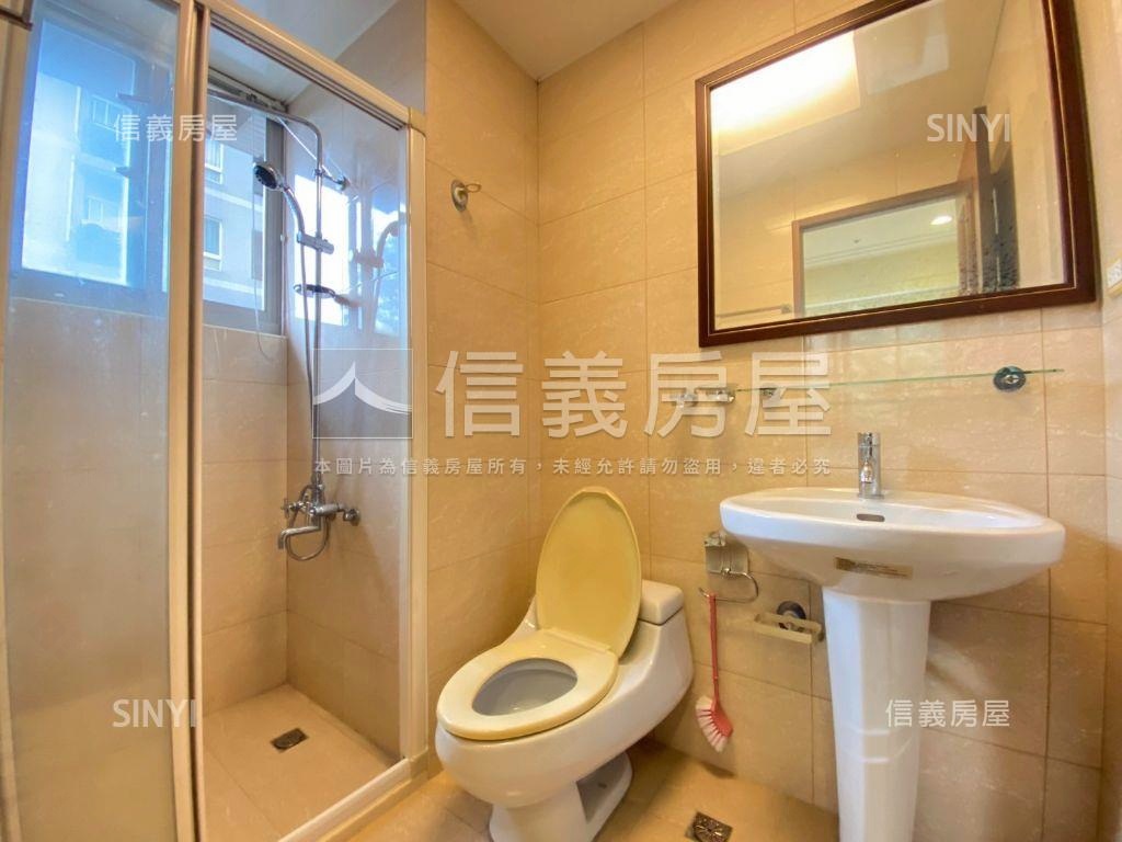 真愛＊萬寶隆樹海景觀車位房屋室內格局與周邊環境