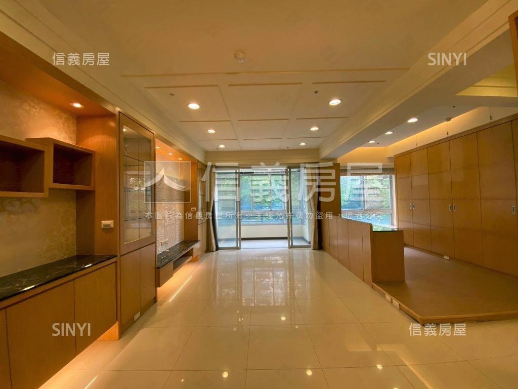 真愛＊萬寶隆樹海景觀車位房屋室內格局與周邊環境