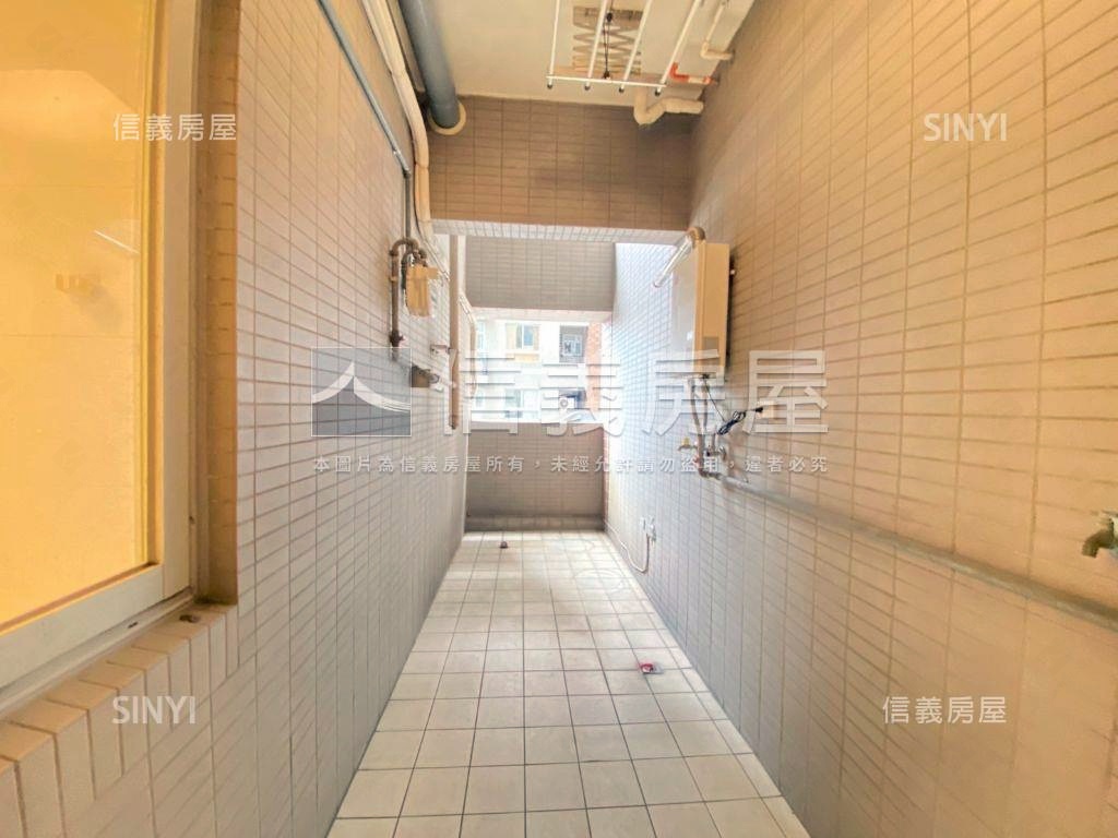 真愛＊萬寶隆樹海景觀車位房屋室內格局與周邊環境