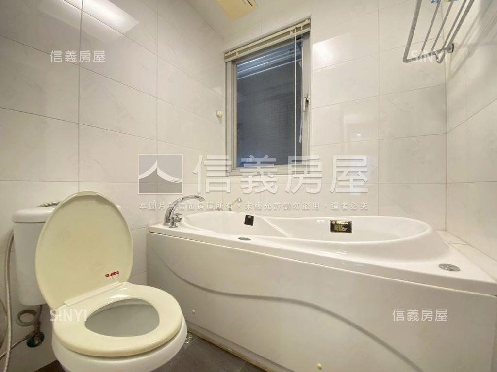 真愛＊萬寶隆樹海景觀車位房屋室內格局與周邊環境
