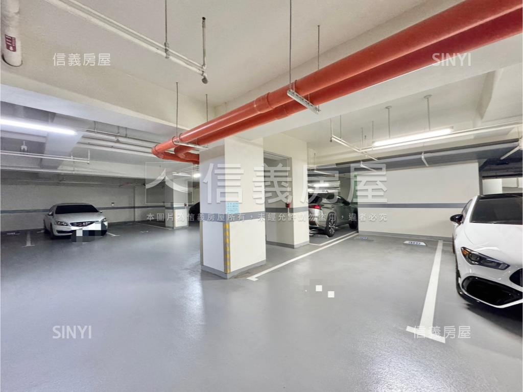 知己人家漂亮三房雙平車位房屋室內格局與周邊環境