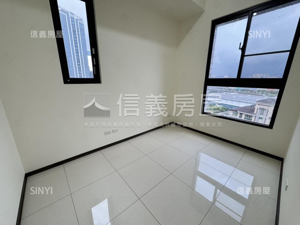 南港★達欣東匯★十樓可看房屋室內格局與周邊環境