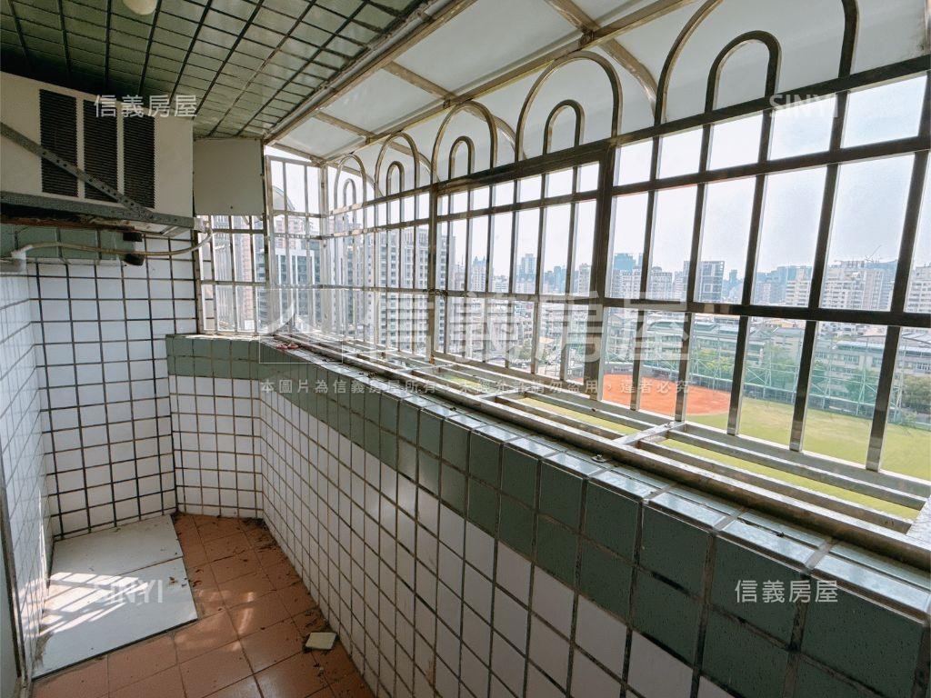 校園景觀採光溫馨三房房屋室內格局與周邊環境