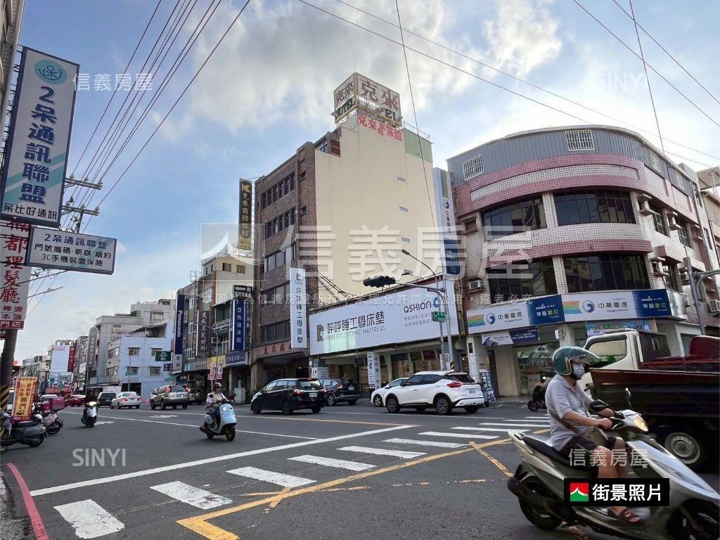 近鳳山體育館透天房屋室內格局與周邊環境