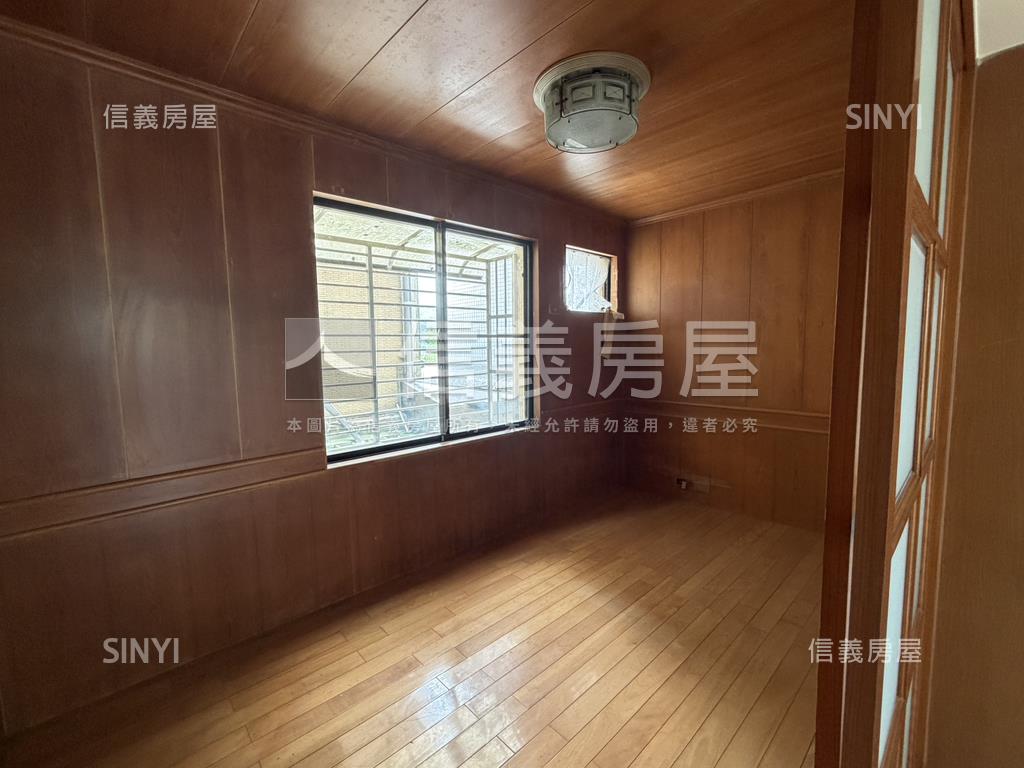 四季春稀有透天房屋室內格局與周邊環境