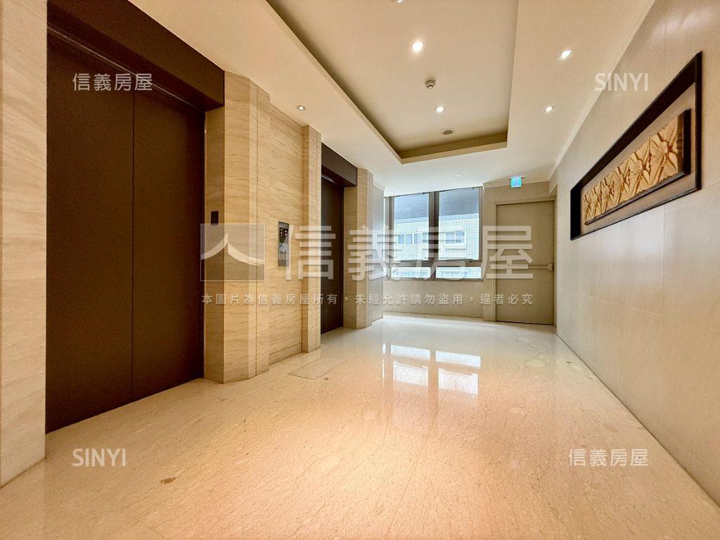 空屋★五權光河四房平車讚房屋室內格局與周邊環境