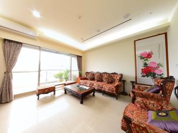 租賃中★五權光河四房平車