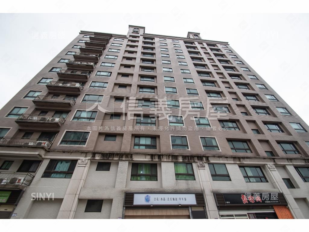 美樹館頂樓三房車位房屋室內格局與周邊環境