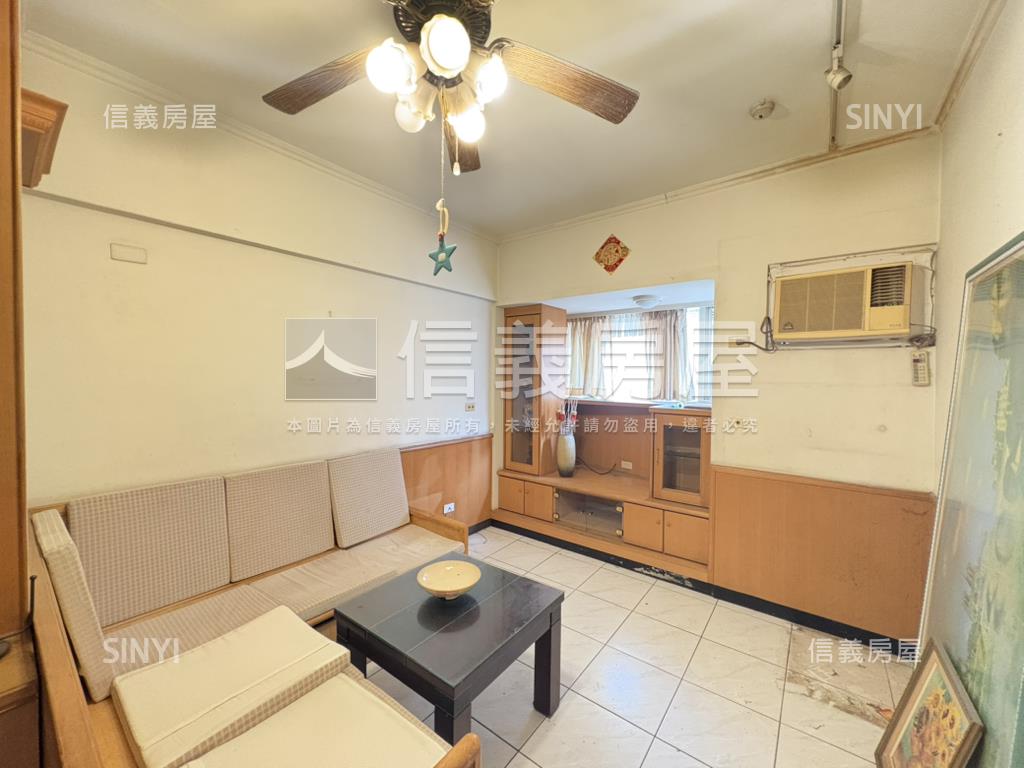 【生活機能】榮譽電梯三房房屋室內格局與周邊環境