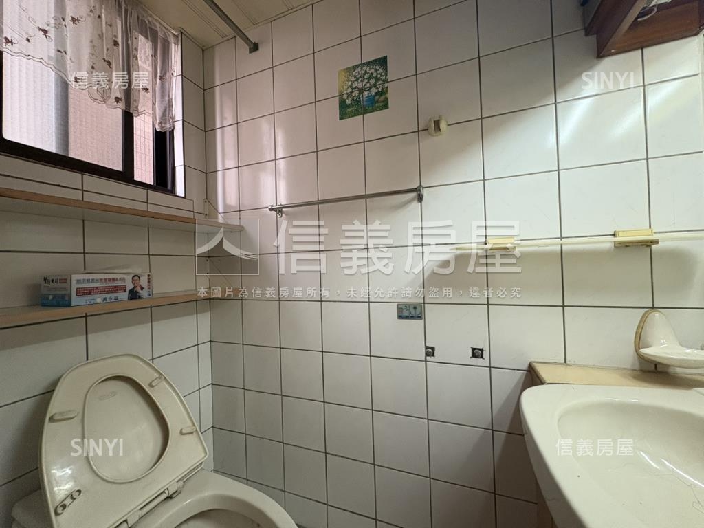 【生活機能】榮譽電梯三房房屋室內格局與周邊環境