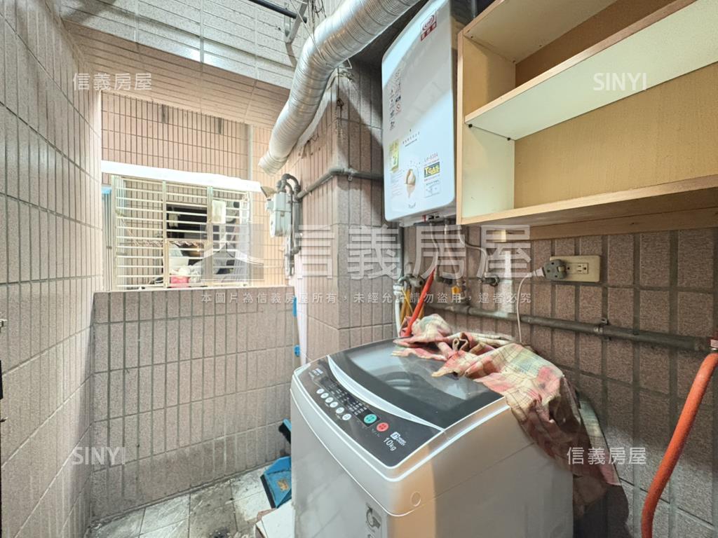 【生活機能】榮譽電梯三房房屋室內格局與周邊環境