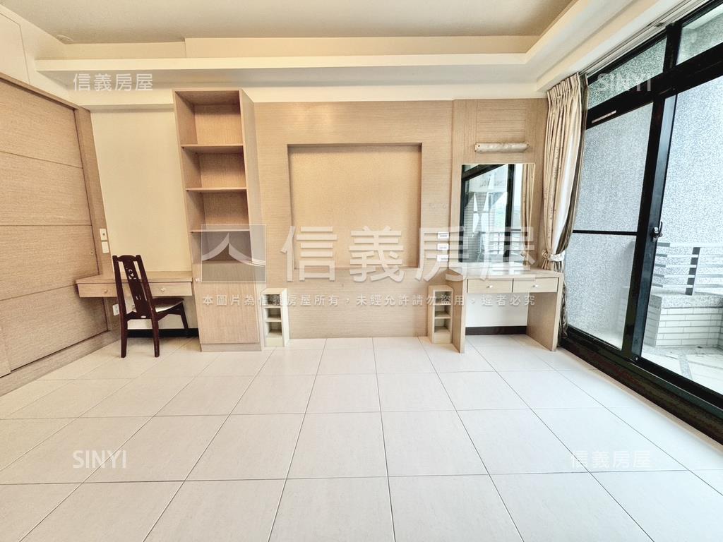 美麗樂活邊間並排雙車墅房屋室內格局與周邊環境