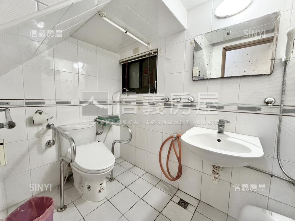 美麗樂活邊間並排雙車墅房屋室內格局與周邊環境