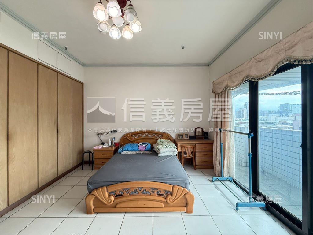 擎天採光五房三衛房屋室內格局與周邊環境