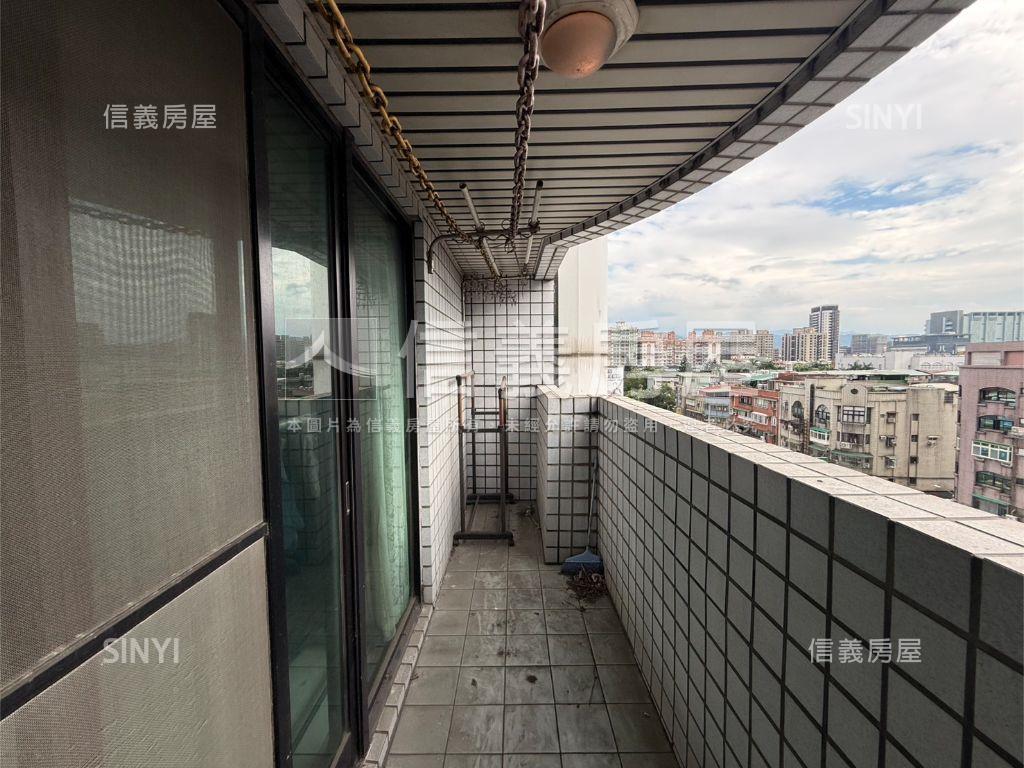擎天採光五房三衛房屋室內格局與周邊環境