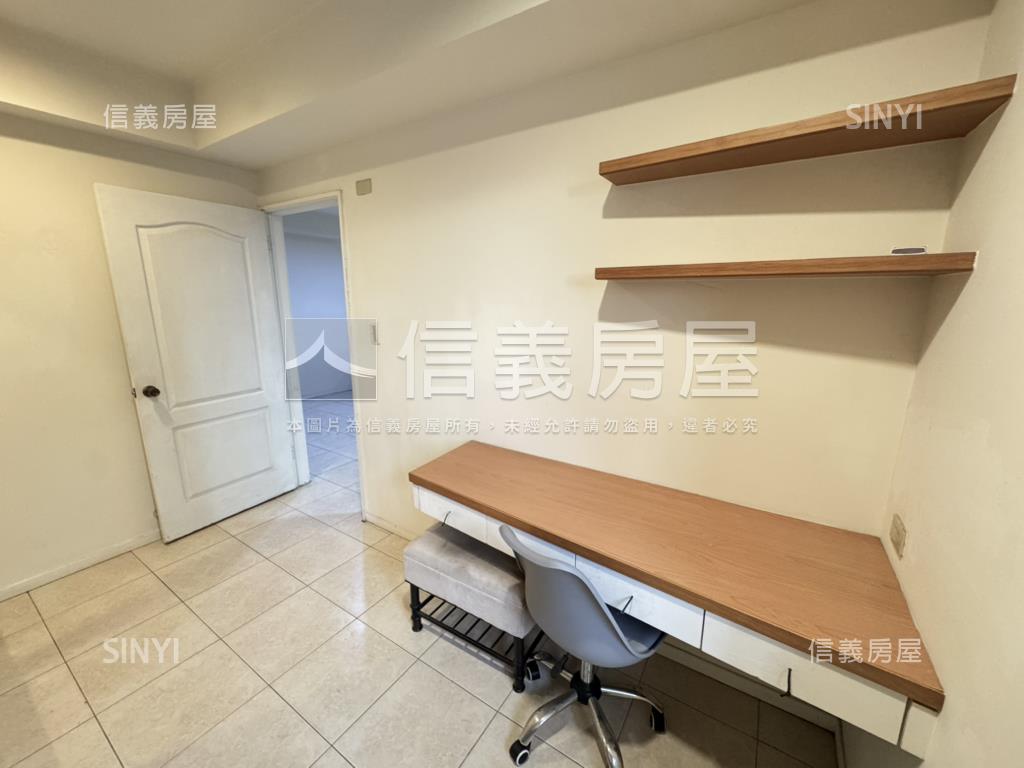 夯！惠宇凱悅高樓２房平車房屋室內格局與周邊環境