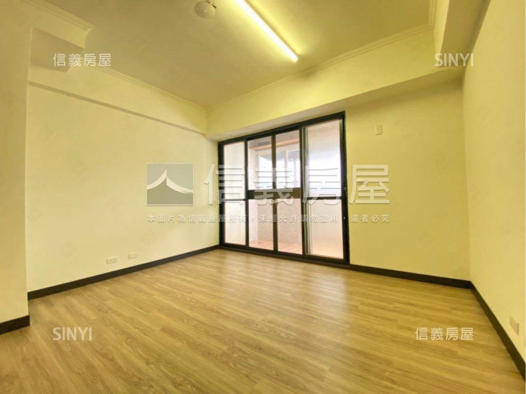 近美麗島中高樓３房美宅房屋室內格局與周邊環境