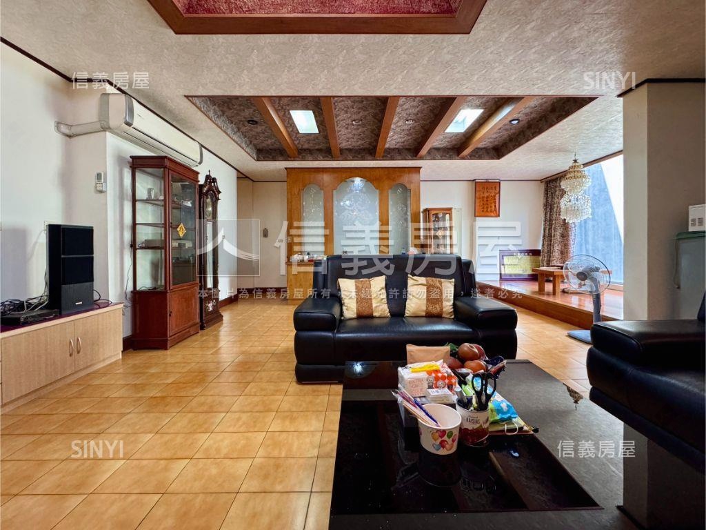 中華西街店面住家房屋室內格局與周邊環境