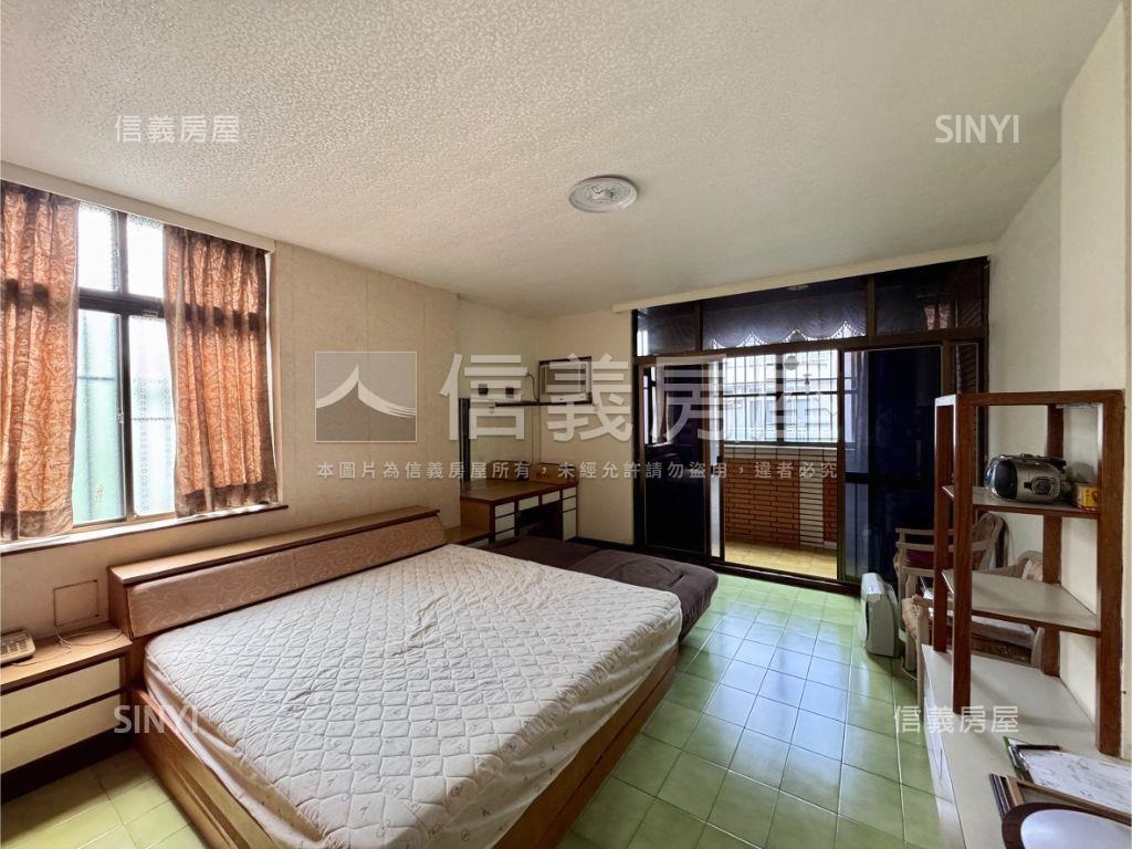 中華西街店面住家房屋室內格局與周邊環境