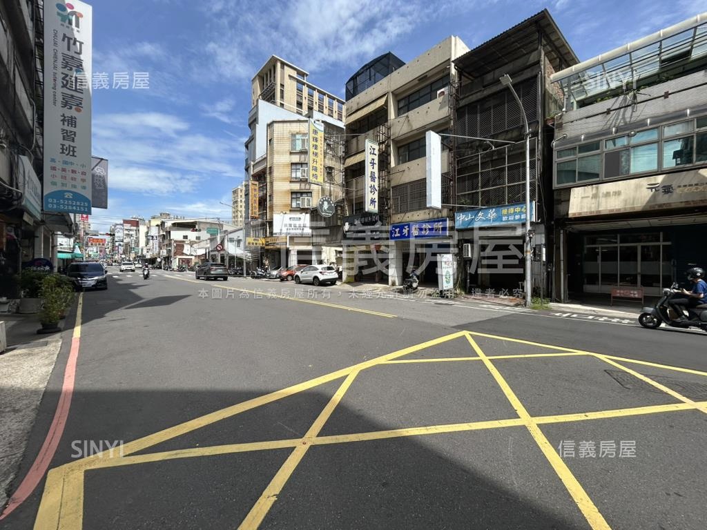 大坪數四房公寓房屋室內格局與周邊環境