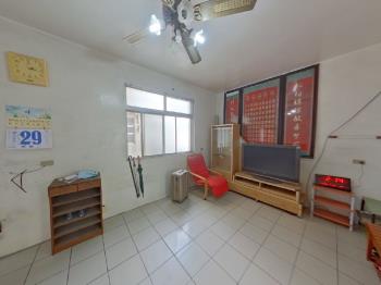 主建物約３５坪四房公寓