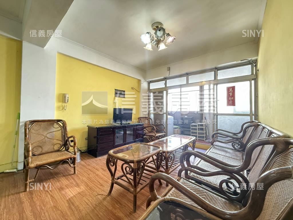 採光大空間成家美宅房屋室內格局與周邊環境