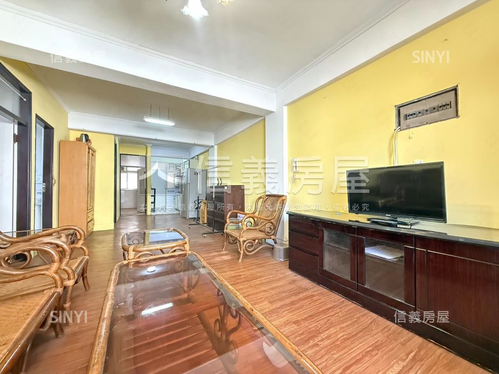 採光大空間成家美宅房屋室內格局與周邊環境