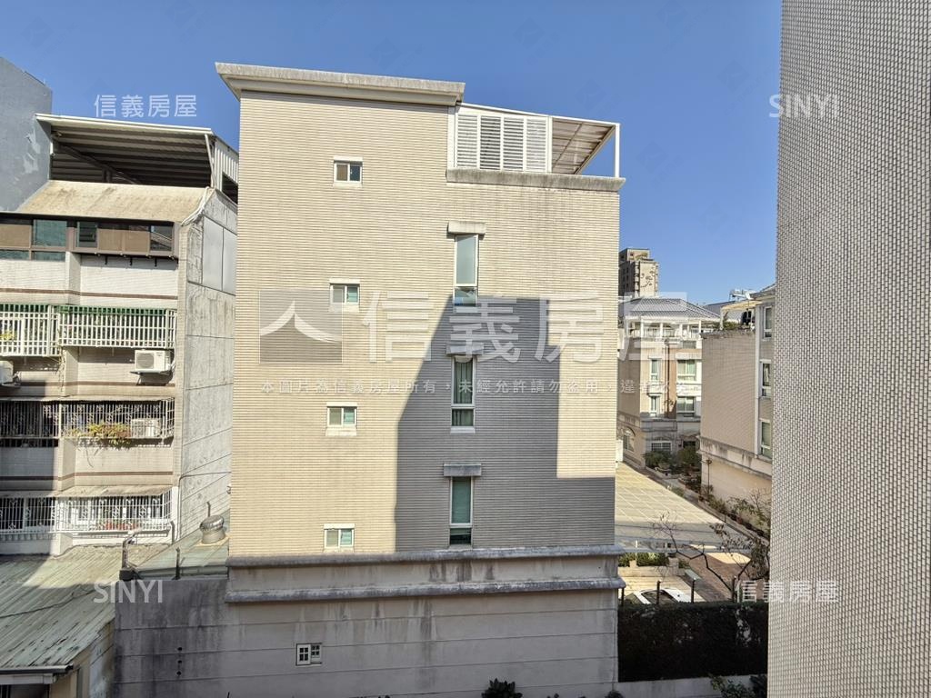 採光大空間成家美宅房屋室內格局與周邊環境