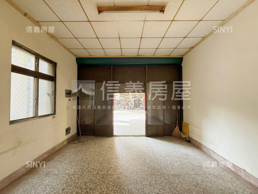 邊間三面採光有孝親房透天房屋室內格局與周邊環境