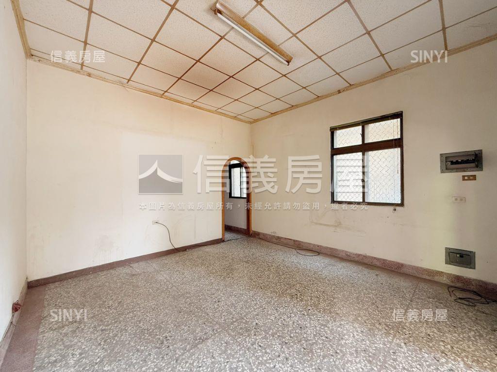 邊間三面採光有孝親房透天房屋室內格局與周邊環境